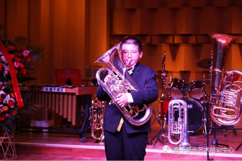 “2019嘉平爱乐杨慧龙教师低音铜管学生音乐会” 圆满成功