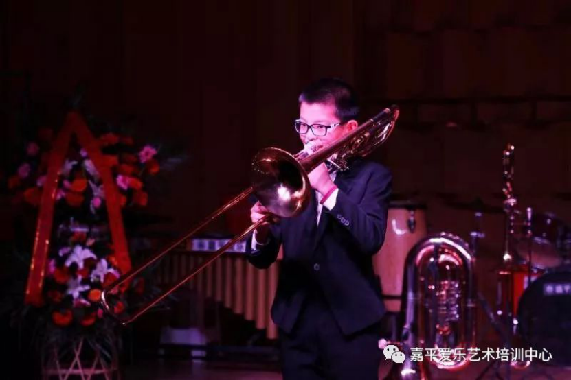 “2019嘉平爱乐杨慧龙教师低音铜管学生音乐会” 圆满成功
