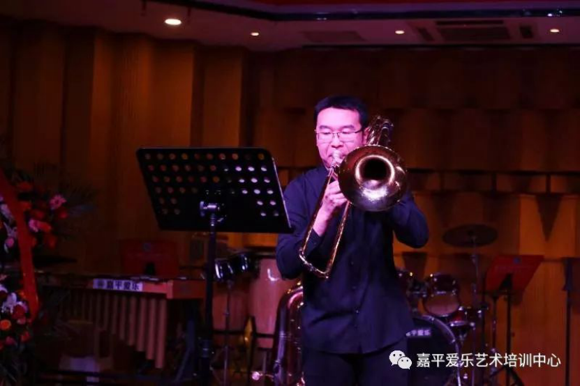 “2019嘉平爱乐杨慧龙教师低音铜管学生音乐会” 圆满成功