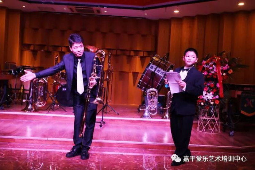 “2019嘉平爱乐杨慧龙教师低音铜管学生音乐会” 圆满成功