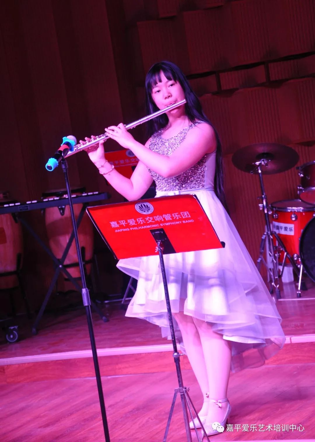 刘伟老师和他的学生们长笛音乐会圆满成功！