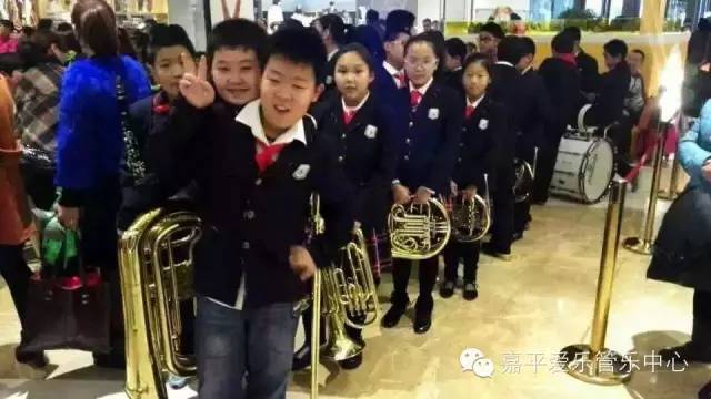 东马路小学管乐团——走进2016河北春晚演播大厅