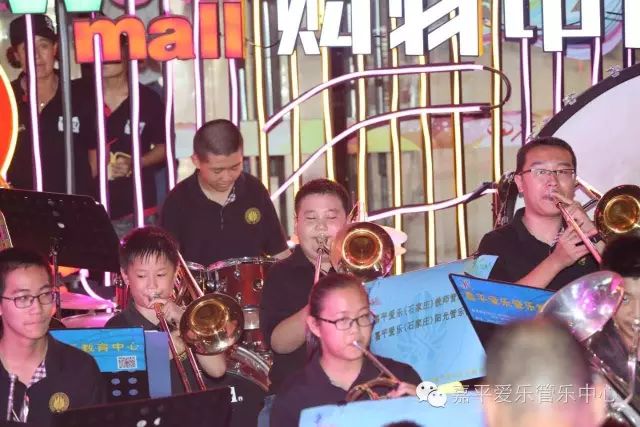 赴韩国参加第一届亚洲管乐大赛金奖展示演出圆满成功