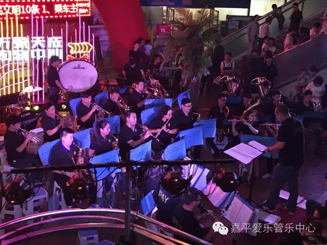 赴韩国参加第一届亚洲管乐大赛金奖展示演出圆满成功