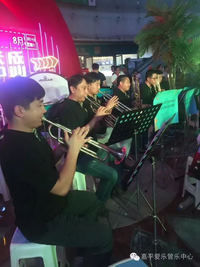 赴韩国参加第一届亚洲管乐大赛金奖展示演出圆满成功