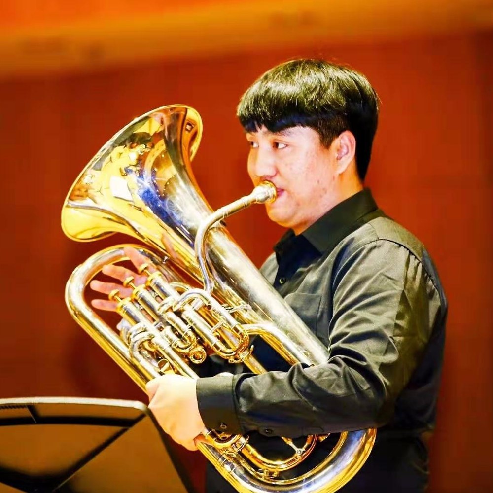 李飞杨